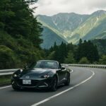 スマートフォンの「ながら運転」はどこからが違反？罰則強化の実態を徹底解説