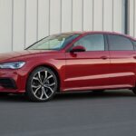 台風接近！暴風雨の中の運転は避けるべき？判断基準と備え